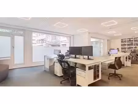 bureau à vendre à etterbeek pour € 590.000