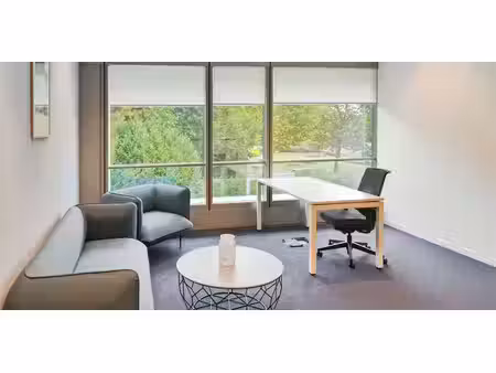 bureau à louer à schaerbeek pour € 129