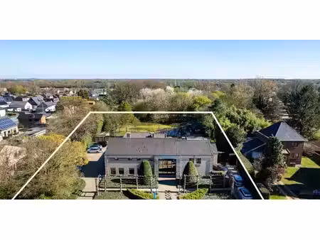 bureau à vendre à heusden pour € 995.000