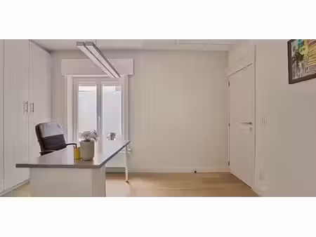bureau à louer à kortemark pour € 300