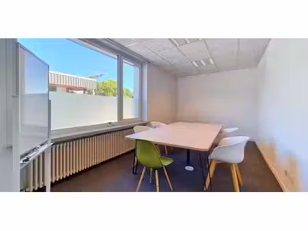 bureau à louer à melle pour € 420