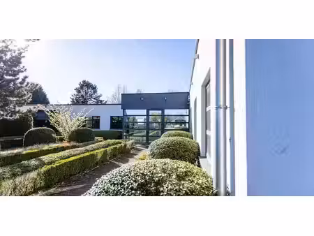 bureau à louer à overijse pour € 1.000