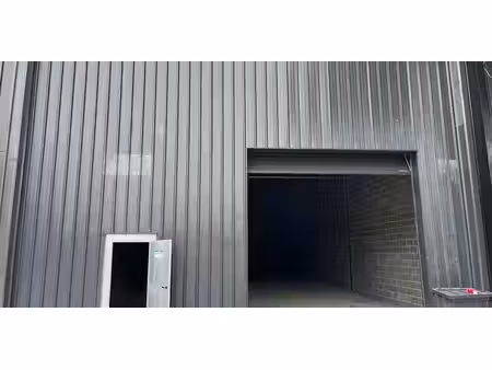 petit magasin à louer à hautrage pour € 995