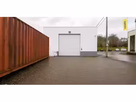 entrepôt à louer à wauthier-braine pour € 2.450
