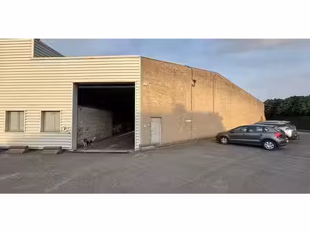 entrepôt à louer à deerlijk pour € 2.750