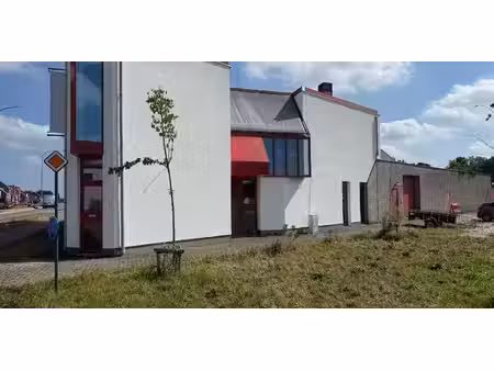 bien commercial à louer à berlaar pour € 2.400