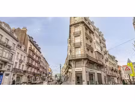 bien commercial à vendre à bruxelles pour € 975.000 avec 1 chambre à coucher