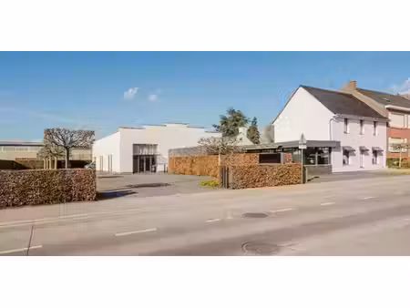 bien commercial à vendre à harelbeke pour € 900.000