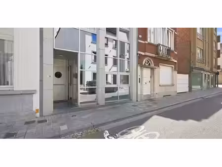 bien commercial à louer à kortrijk pour € 950