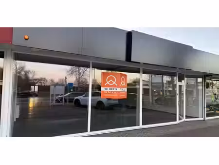 bien commercial à louer à lovendegem pour € 1.000