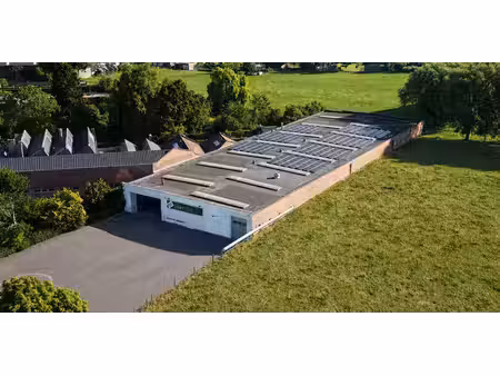 entrepôt à louer à herseaux pour € 350
