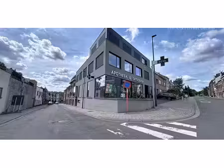 bâtiment commercial à louer à tervuren pour € 425