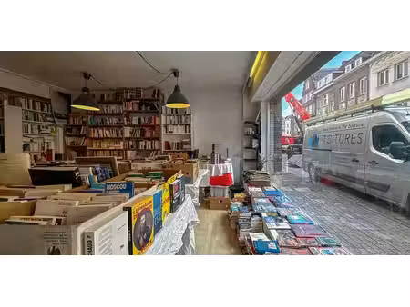 bien commercial à louer à tournai pour € 1.000