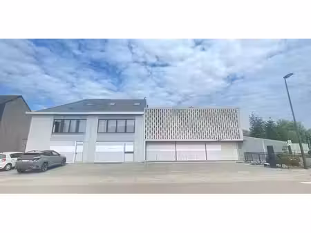 bâtiment commercial à vendre à willebroek pour € 980.000