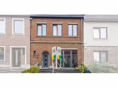 maison unifamiliale rénovée au centre d’itterbeek