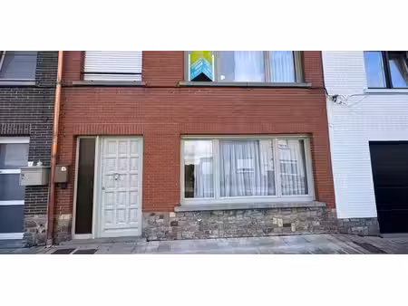 maison à louer à onkerzele pour € 1.050 avec 2 chambres à coucher