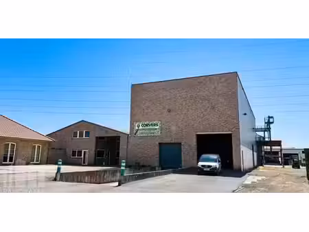 bâtiment d’entreprise à louer à beringen pour € 4.500