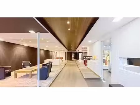 bâtiment d’entreprise à louer à knesselare pour € 2.500
