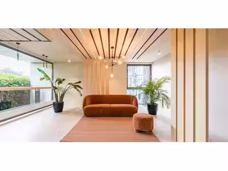 bâtiment d’entreprise à louer à sint-stevens-woluwe pour € 2.896