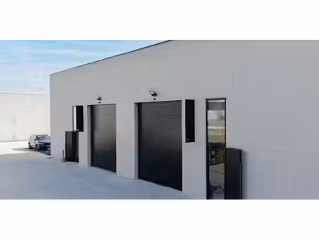 bâtiment d’entreprise à louer à zwevegem pour € 1.100