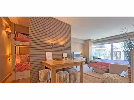 studio à louer à knokke pour € 1.100 avec 2 chambres à coucher