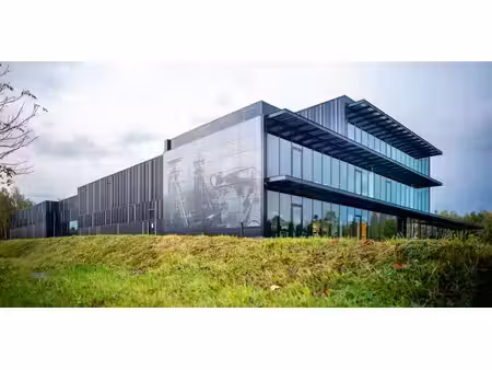 sous option - bureau à louer à genk