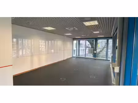 bureau à louer à hasselt pour € 950
