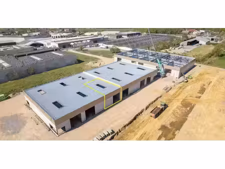 entrepôt à louer à tielt pour € 1.080