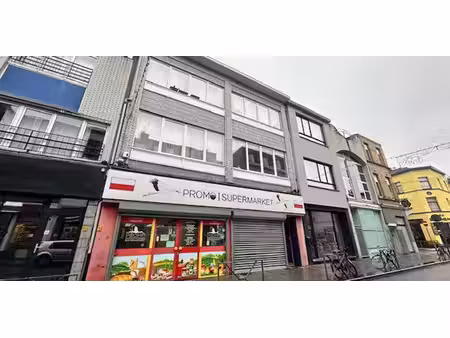 bien commercial à louer à berchem pour € 2.500