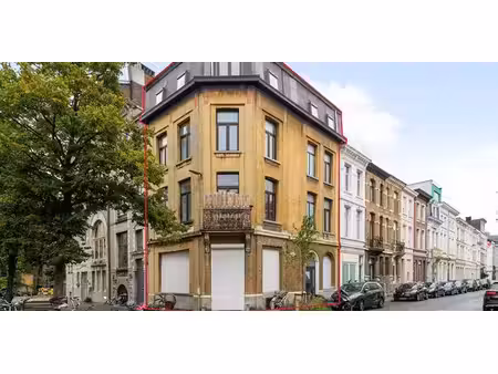 bien commercial à vendre à borgerhout pour € 459.000 avec 6 chambres à coucher