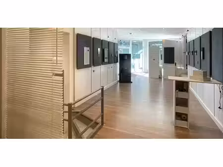 bureau à vendre à uccle pour € 585.000