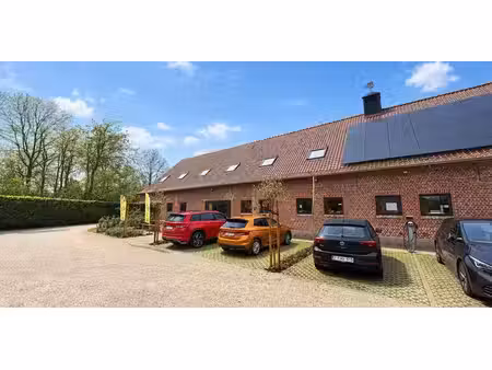 bureau à louer à sint-amandsberg pour € 2.860