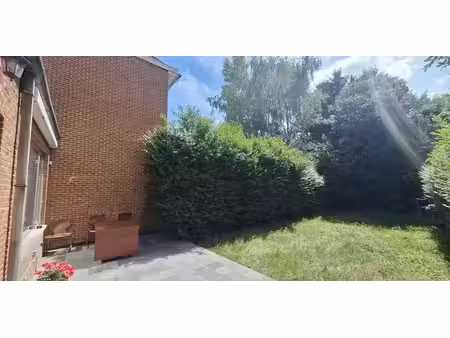 sous option - maison à louer à woluwe-saint-pierre avec 5 chambres à coucher