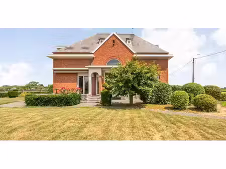 maison de maître à vendre à pottes pour € 549.000 avec 4 chambres à coucher