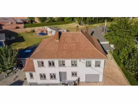 usage mixte à vendre à vroenhoven pour € 570.000 avec 6 chambres à coucher