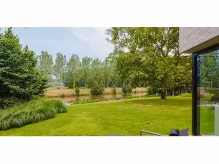 villa à louer à astene pour € 3.450 avec 4 chambres à coucher