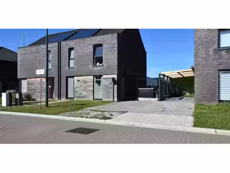maison à louer à waarschoot pour € 1.100 avec 3 chambres à coucher
