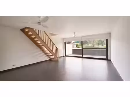 sous option - duplex à louer à huldenberg avec 2 chambres à coucher