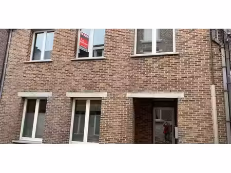duplex à louer à zoutleeuw pour € 695 avec 3 chambres à coucher