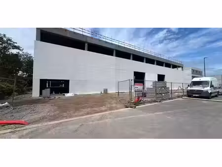 bâtiment d’entreprise à louer à destelbergen pour € 4.050