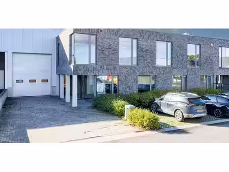 bâtiment d’entreprise à louer à essen pour € 4.360