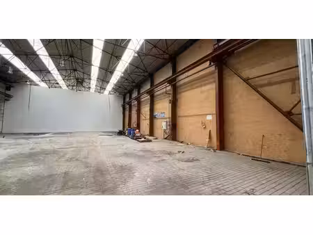 bâtiment d’entreprise à louer à wondelgem pour € 3.500