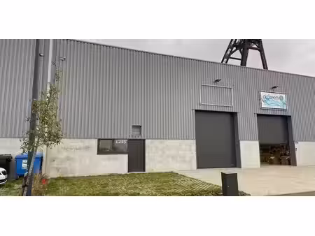 bâtiment d’entreprise à louer à houthalen pour € 1.200