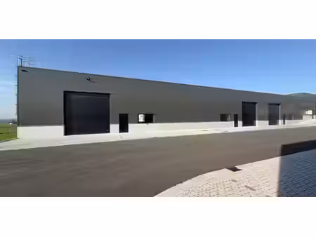 bâtiment d’entreprise à vendre à tielt pour € 645.105