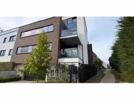 app. rez-de-chaussée à louer à sint-kwintens-lennik pour € 1.195 avec 2 chambres à coucher