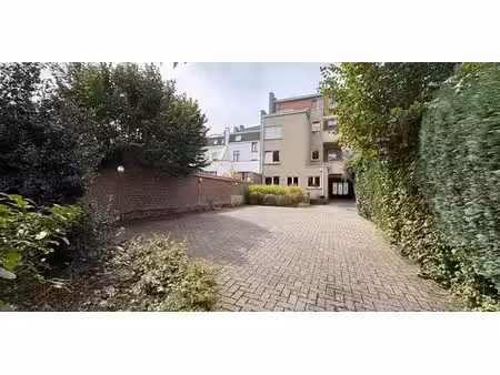 appartement à louer à renaix pour € 750 avec 2 chambres à coucher