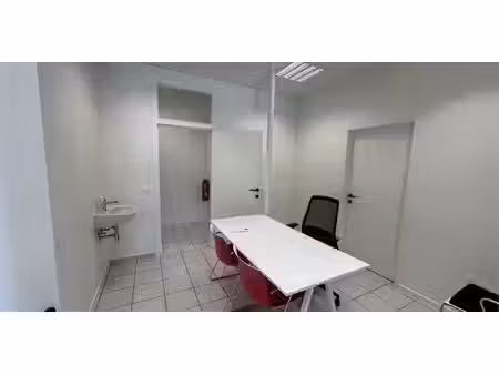 bureau à louer à aalter pour € 575