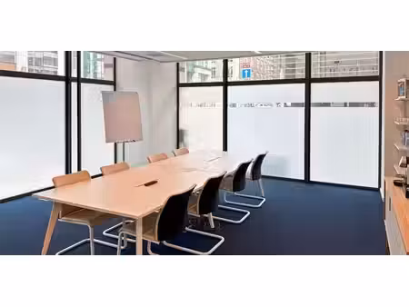 bureau à louer à etterbeek pour € 4.497