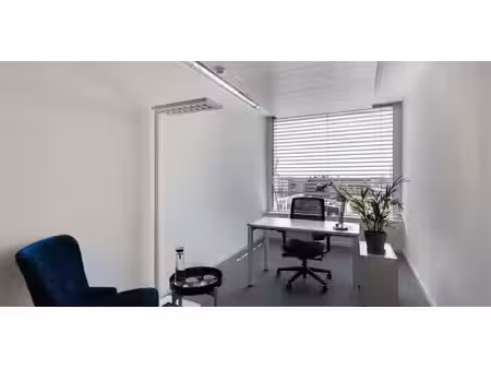 bureau à louer à gentbrugge pour € 709
