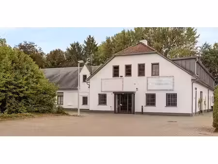 bureau à louer à tielrode pour € 3.500